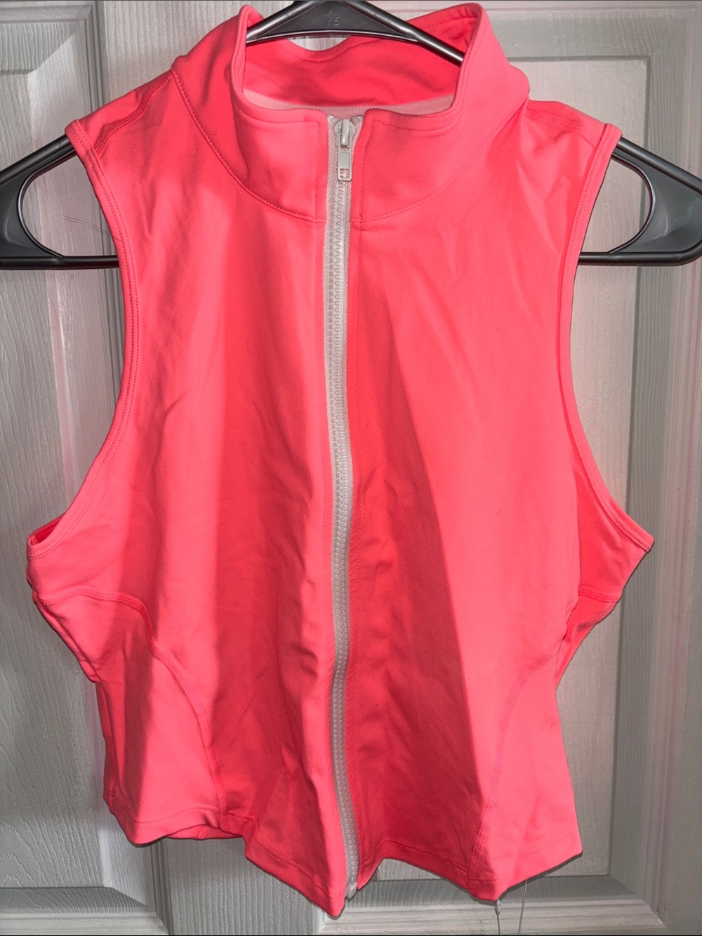 HALARA Neon Coral Zip-Front Sleeveless Athletic Vest